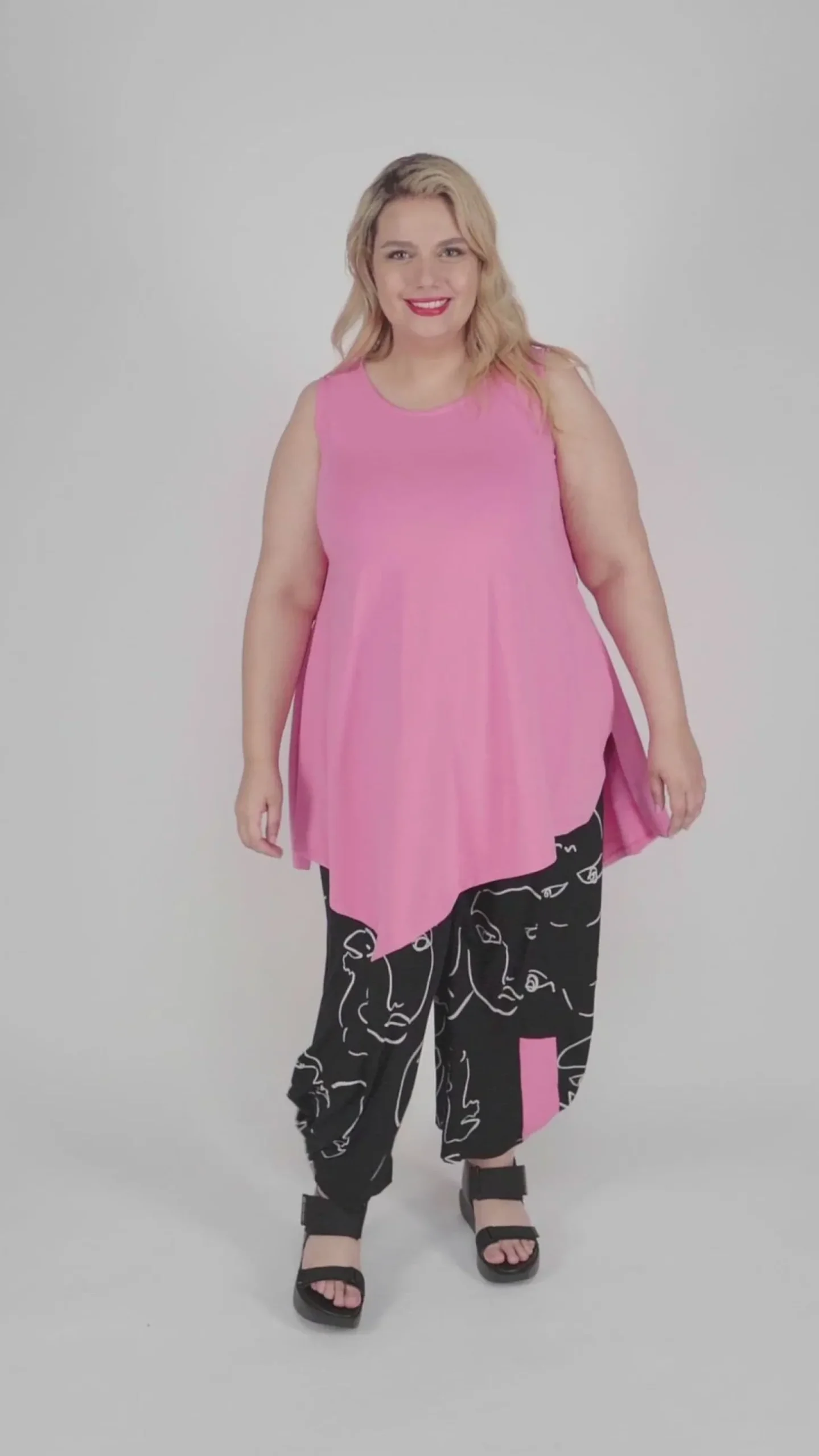 Ani Sleeveless Tunic Top, Bazooka