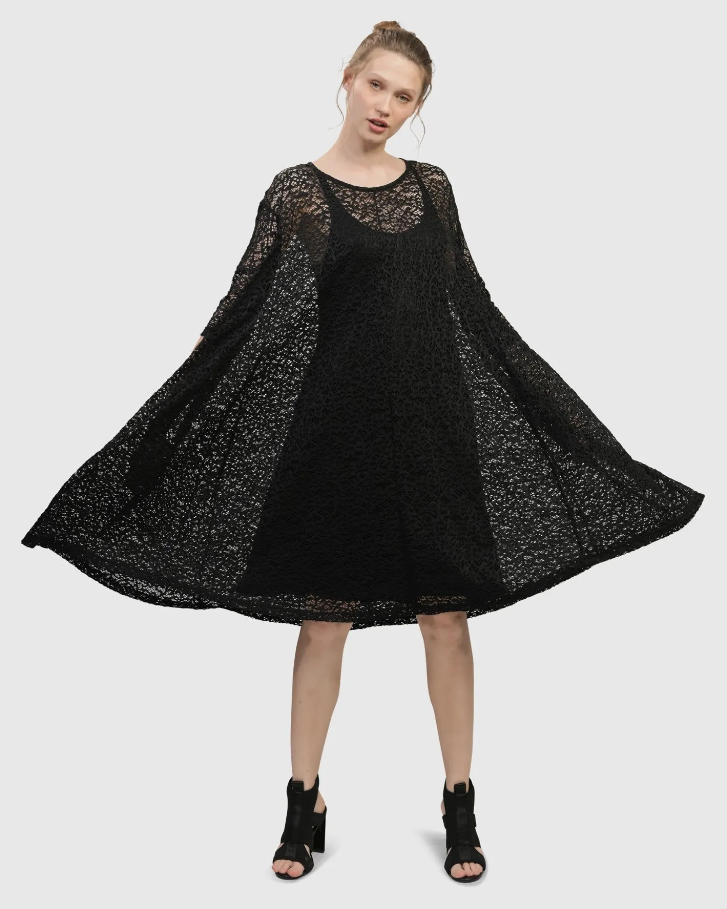 Artemis Trapeze Dress, Black