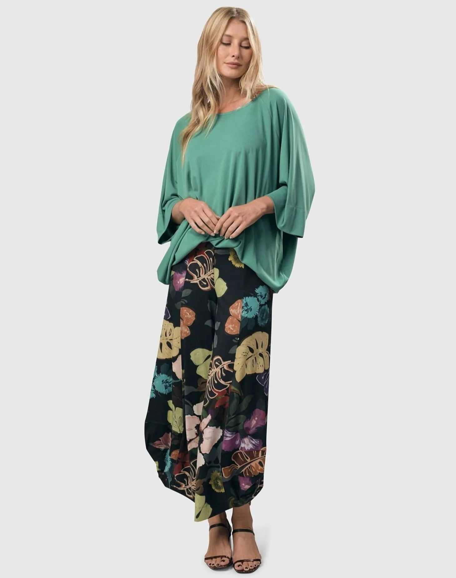 Bali Punto Pants, Leaves Multi