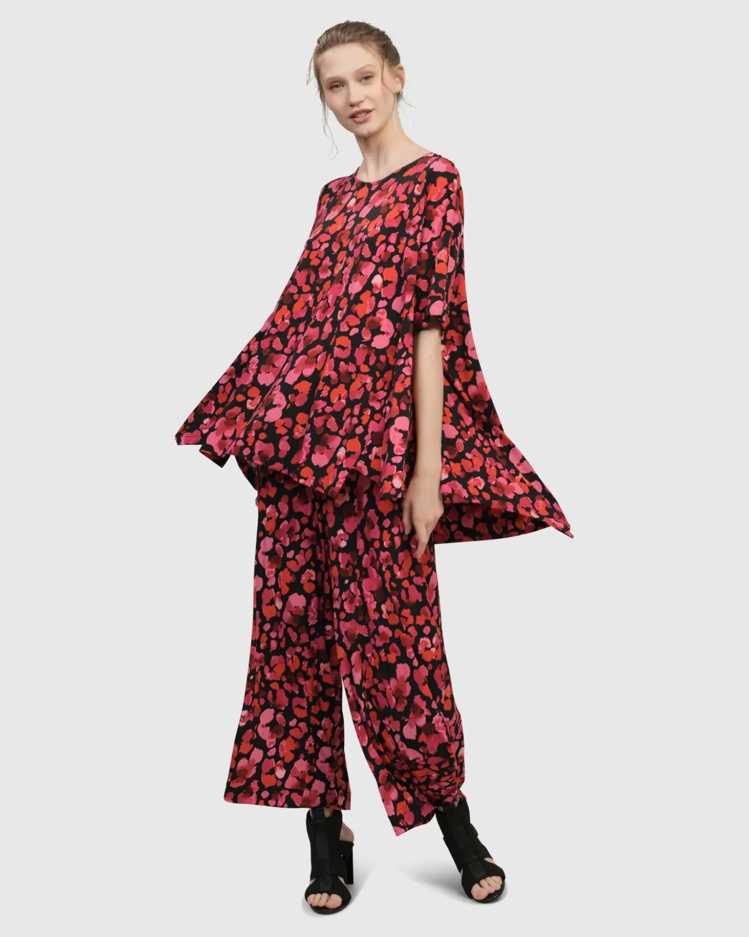 Begonia Punto Pants, Petals