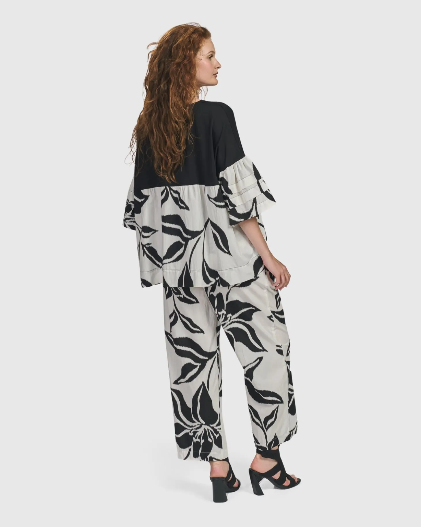 Botanica Cha Cha Top, Lilly