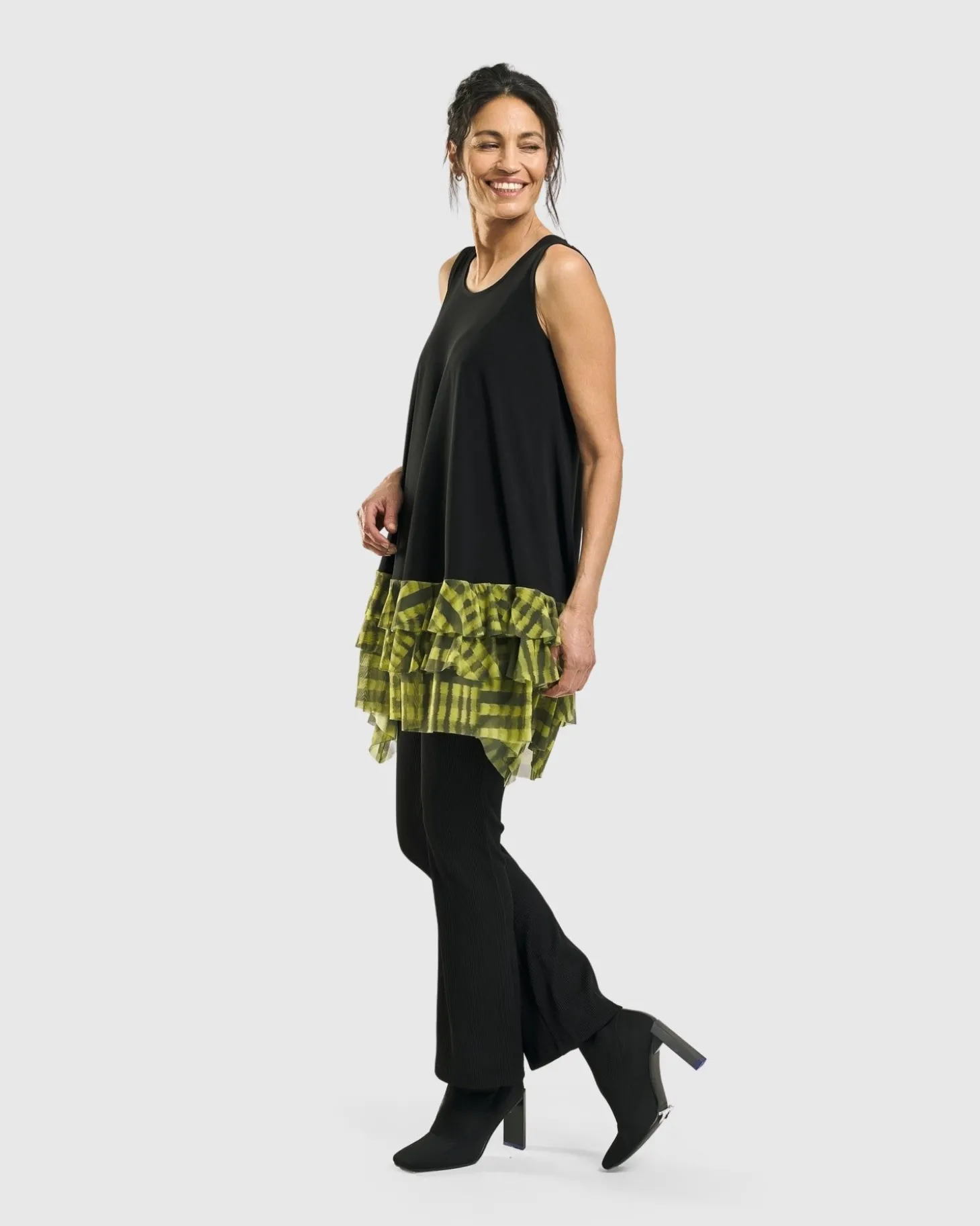 Busy Bee Sleeveless Tunic Top, Yellow