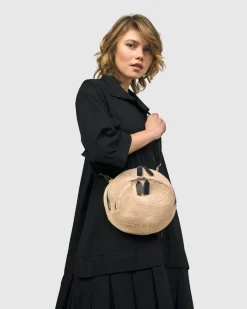 Circle Canteen Bag, Nude