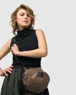 Circle Canteen Bag, Wood