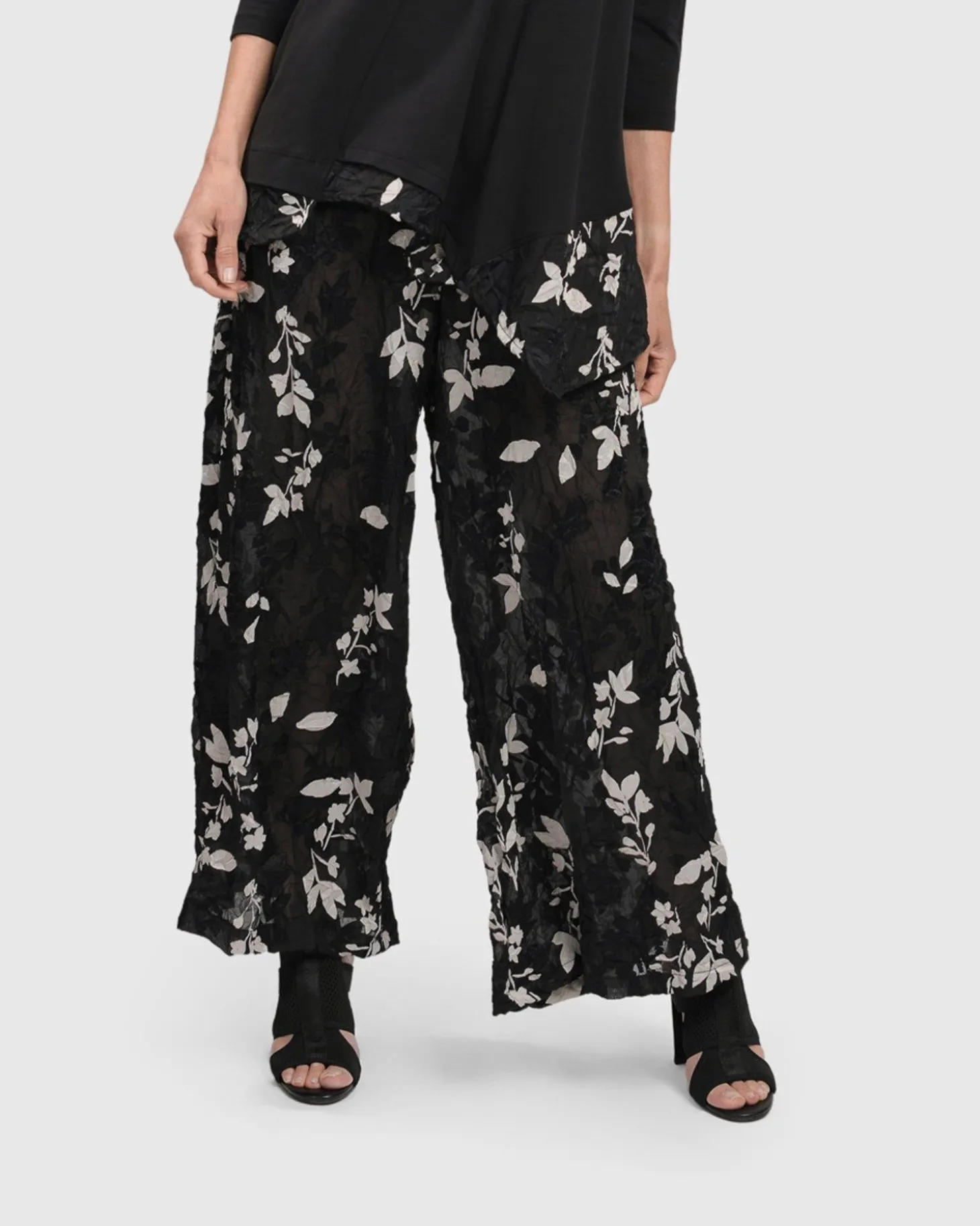 Cultured Club Palazzo Pants, Leaves