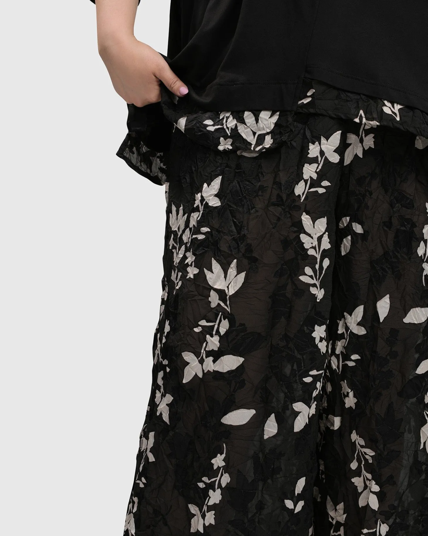 Cultured Club Palazzo Pants, Leaves