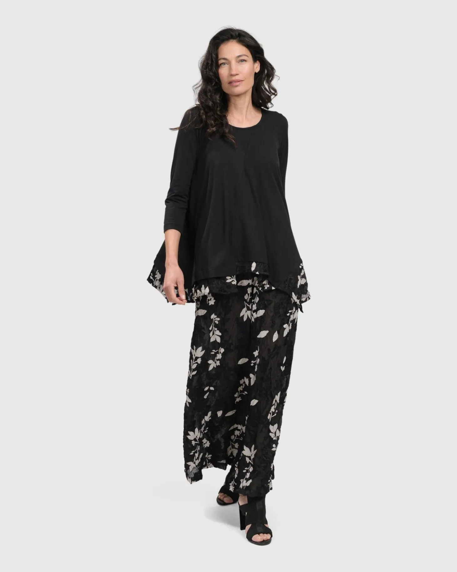Cultured Club Palazzo Pants, Leaves