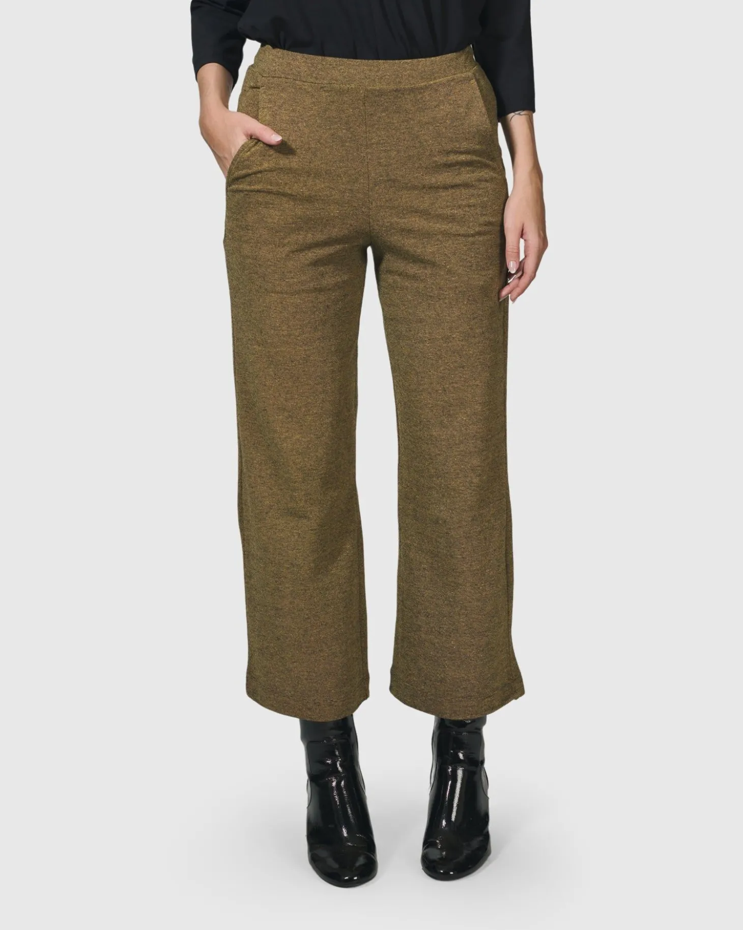 Essential Cropped Pants, Honey