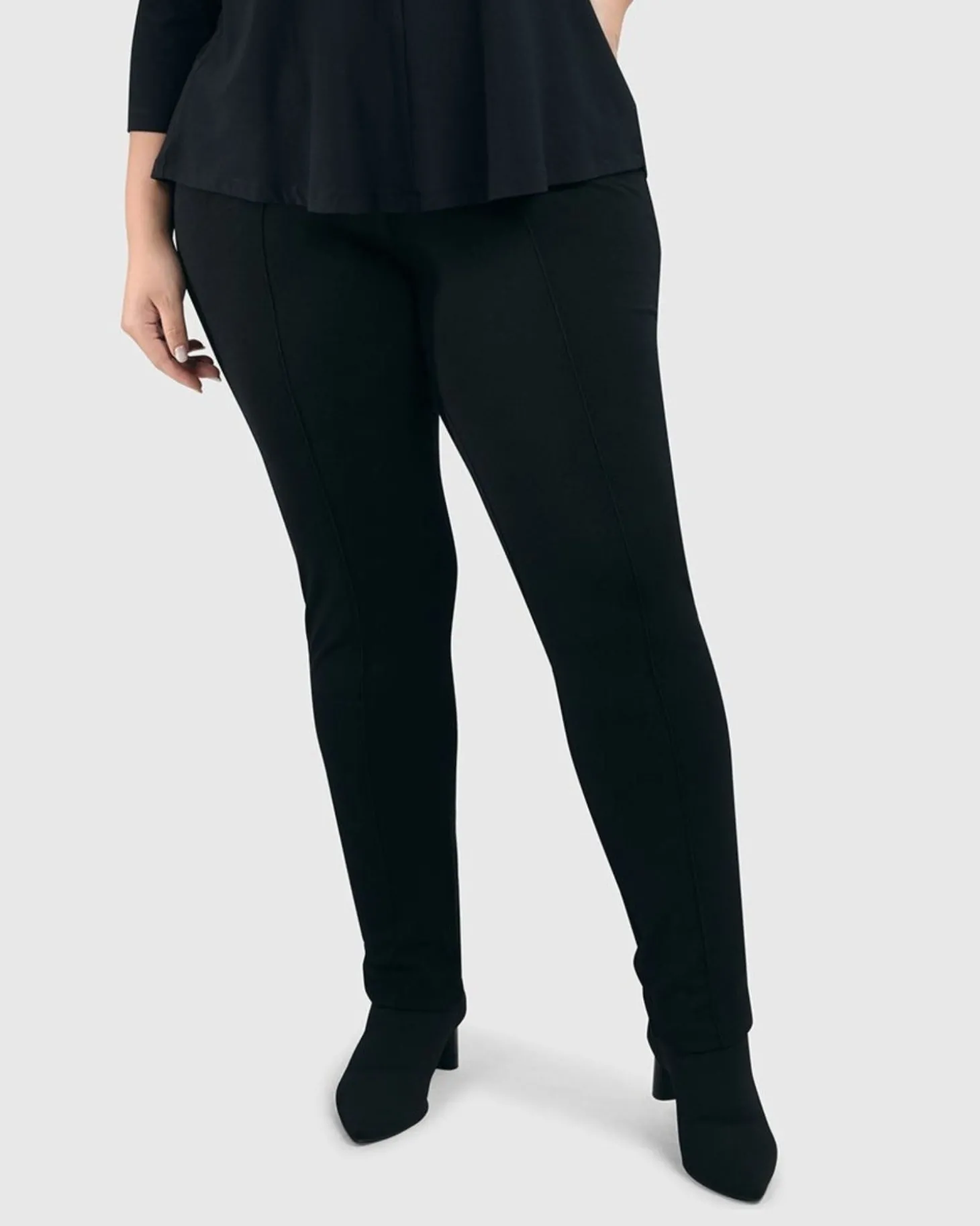 Essential Slim Pants, Black