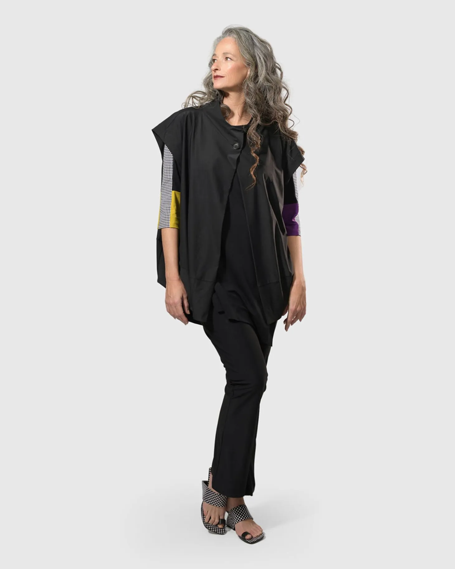 Essential Tekbika Go-To Vest Jacket, Black