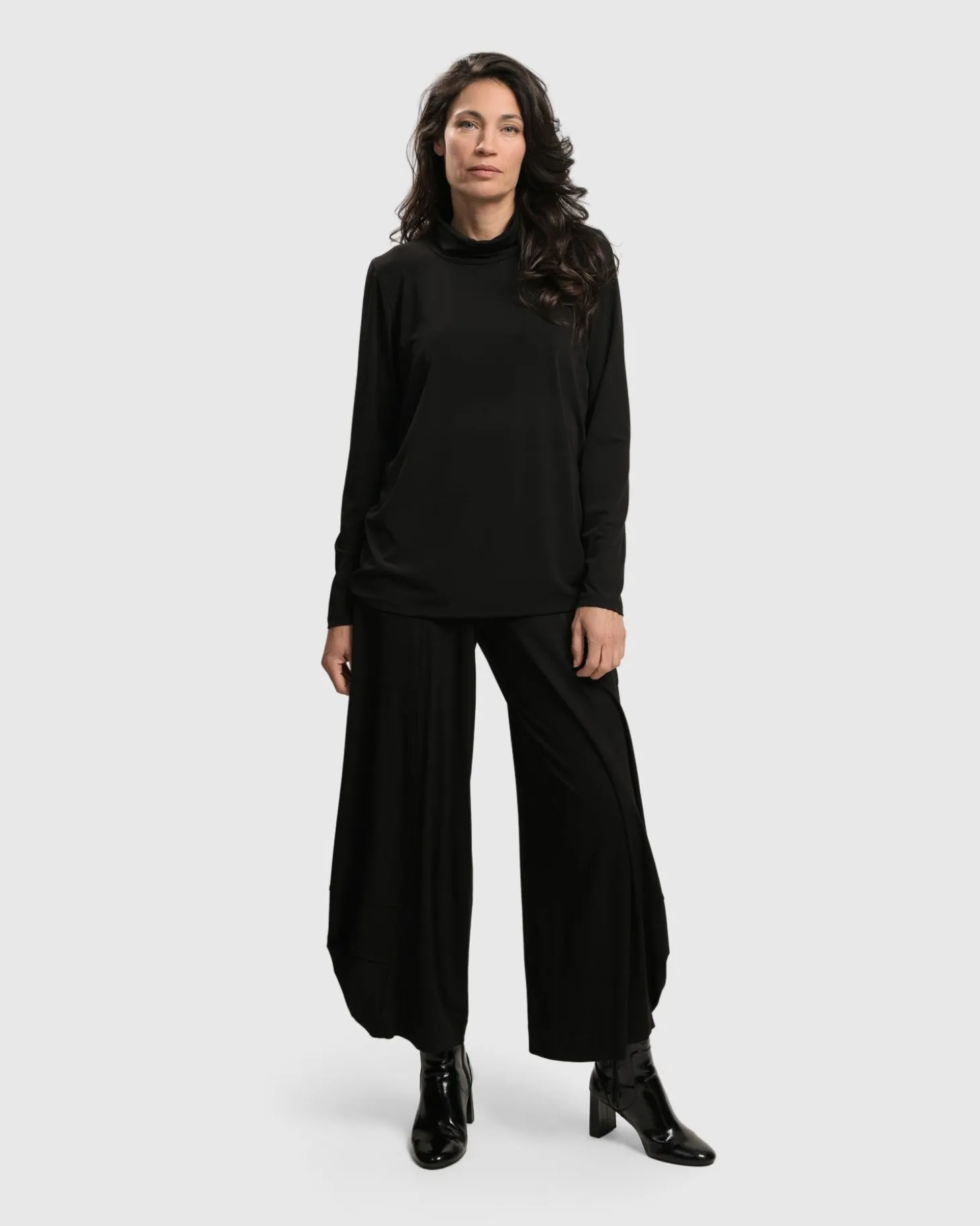 Essential Ultimate Turtleneck Top, Black