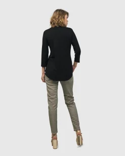Essential V-Neck Top, Black