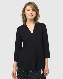 Essential V-Neck Top, Black