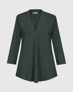 Essential V-Neck Top, Green