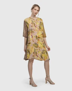 Fleur De Lis Shift Dress, Lilly