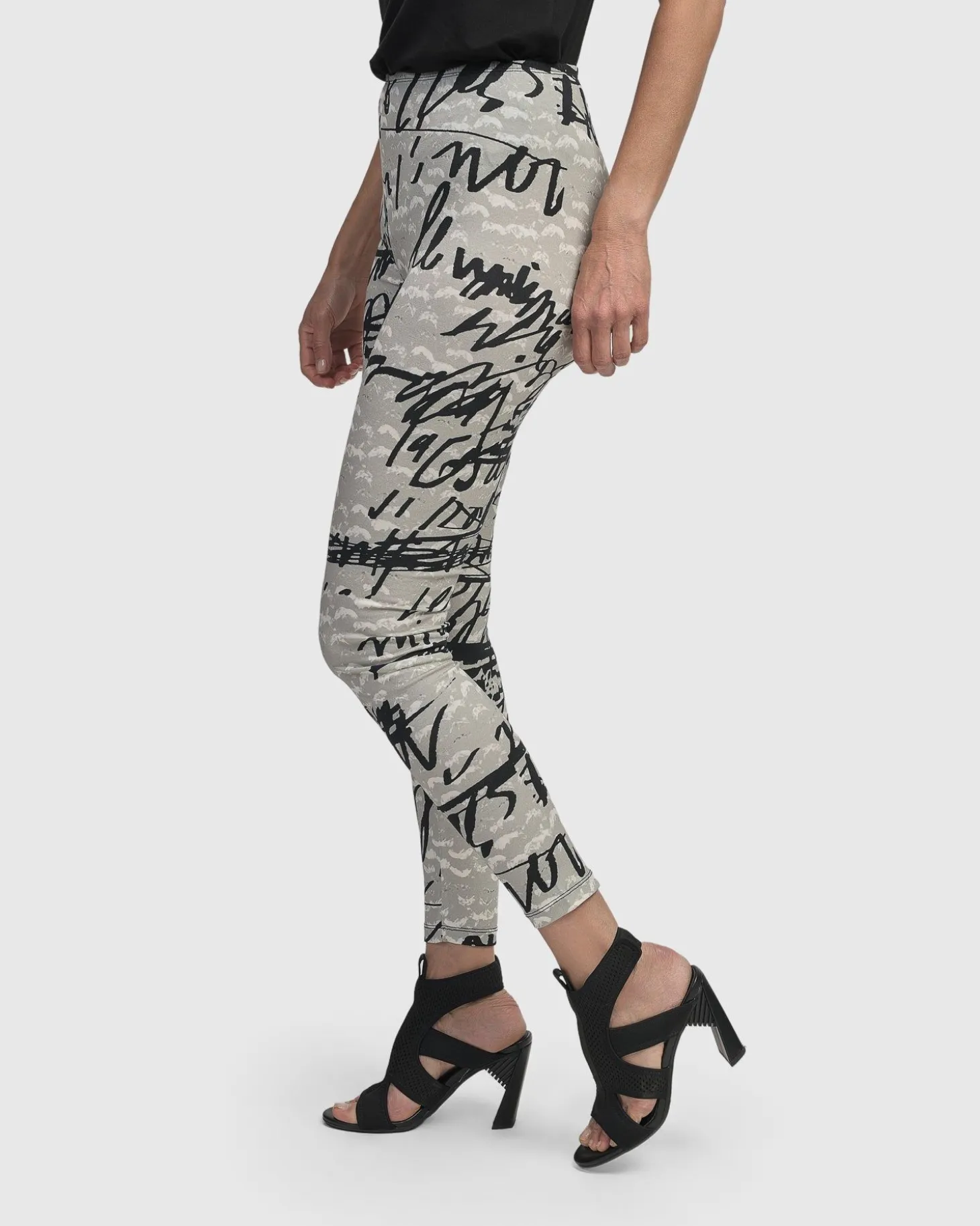 Flirty Leggings, Script