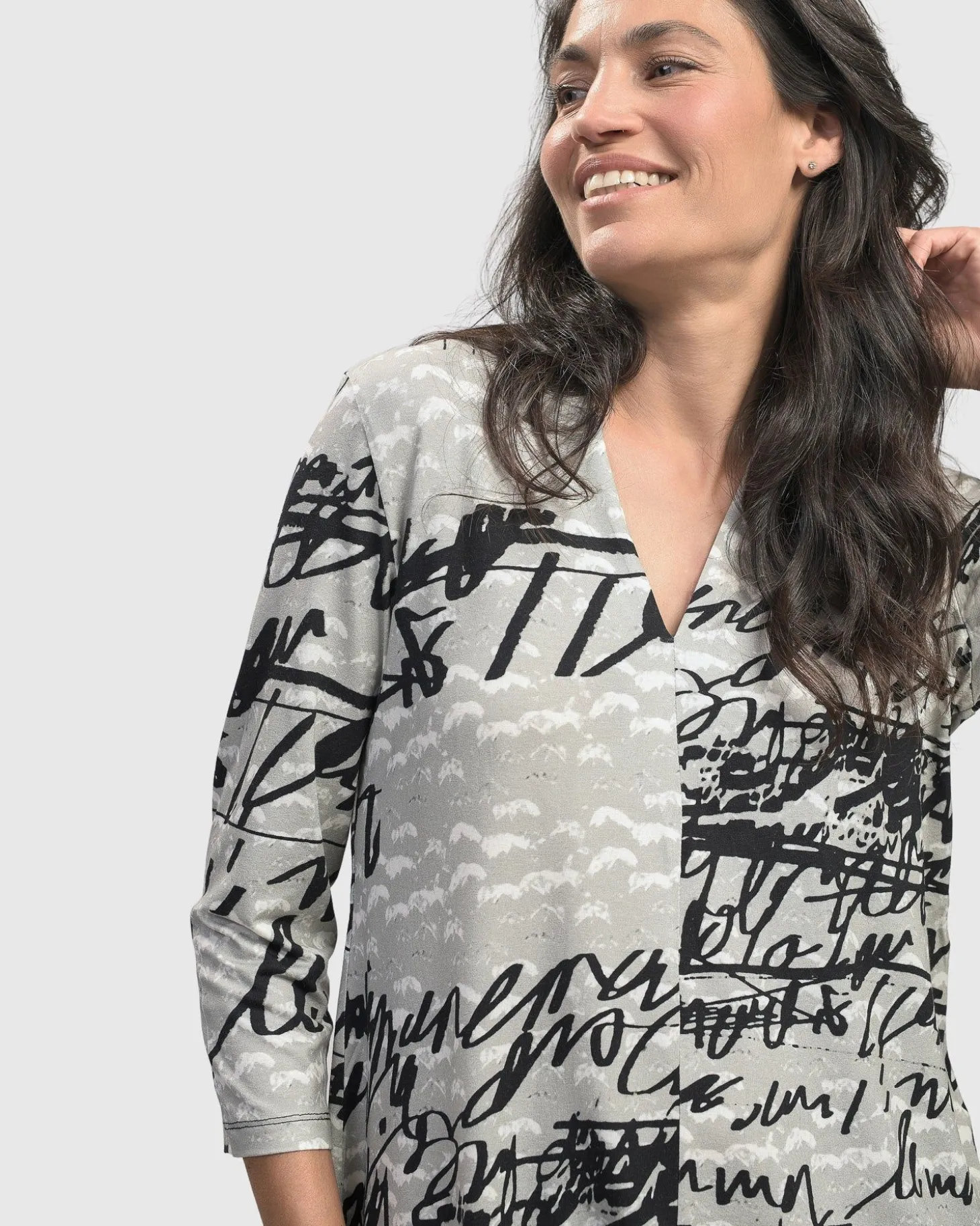Flirty Signature V Neck Top, Script