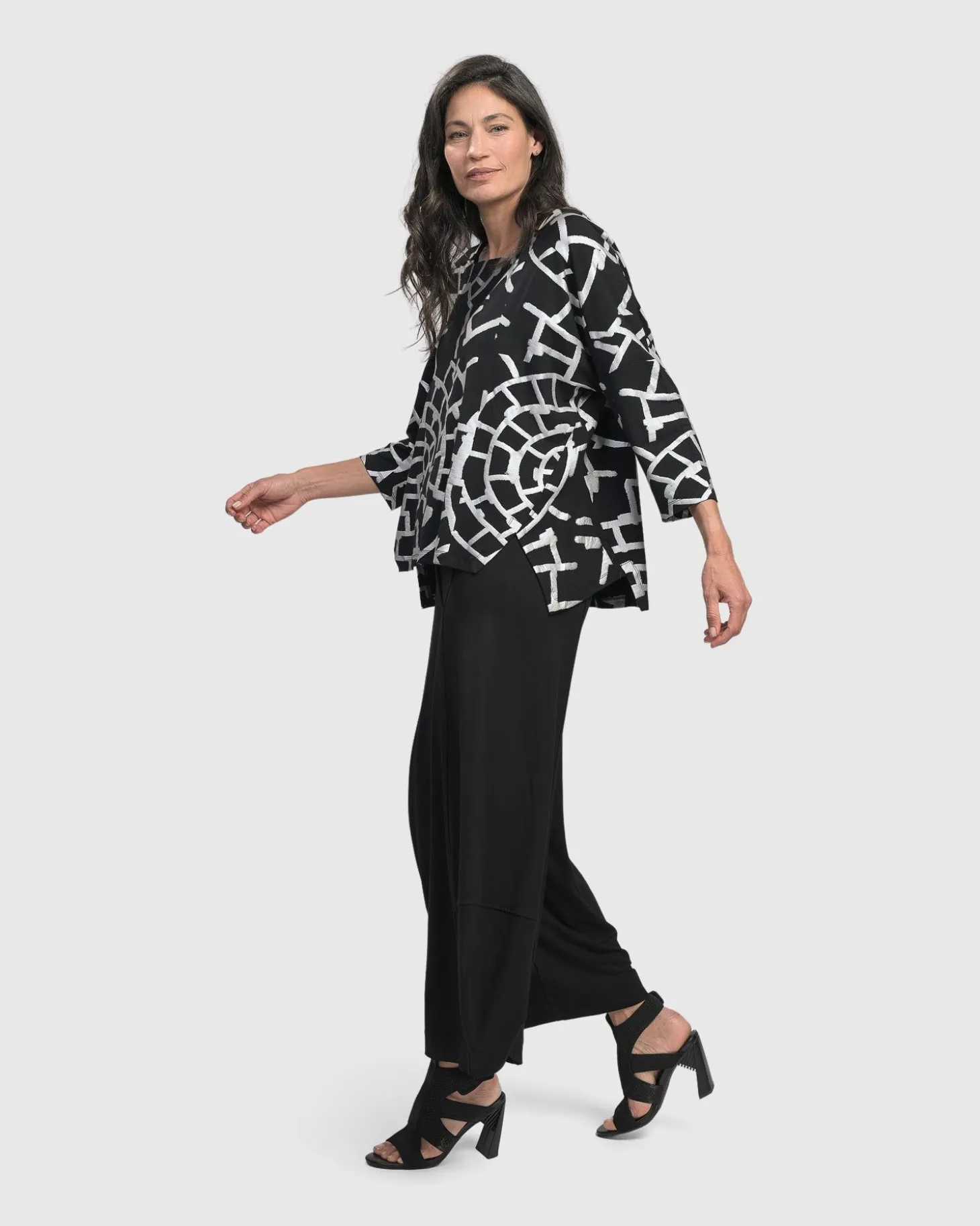 Hypnotic Cutaway Boxy Top, Silver