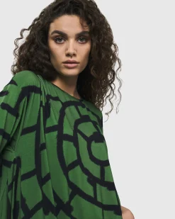 Hypnotic Swing Tunic Top, Clover