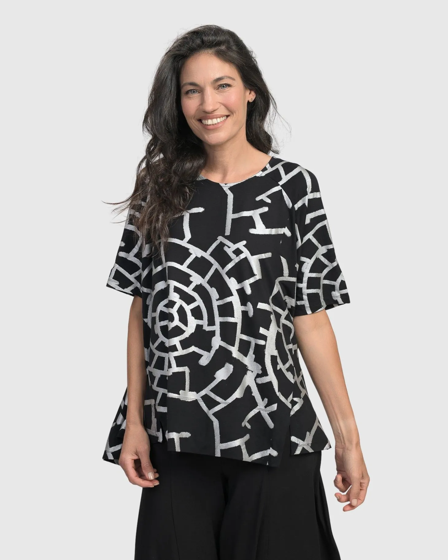 Hypnotic Swing Tunic Top, Silver