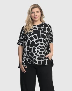 Hypnotic Swing Tunic Top, Silver