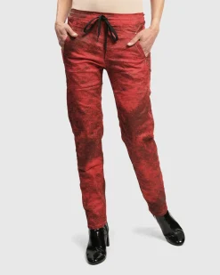 Iconic Jeans Desires, Red