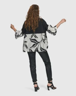 Iconic Stretch Jeans, Metallic Black