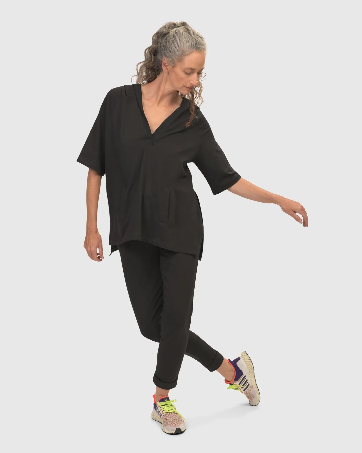 Inhale Hooded Hi-Lo Top, Solid Black