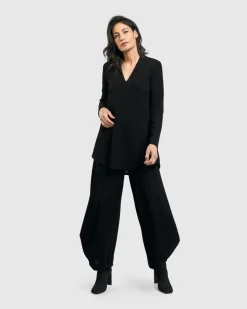 Jacquard V-Neck Tunic Top, Black
