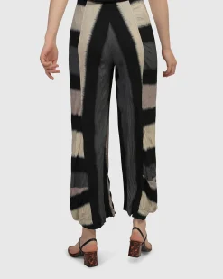 Jess Crinkle Punto Pants, Stripe