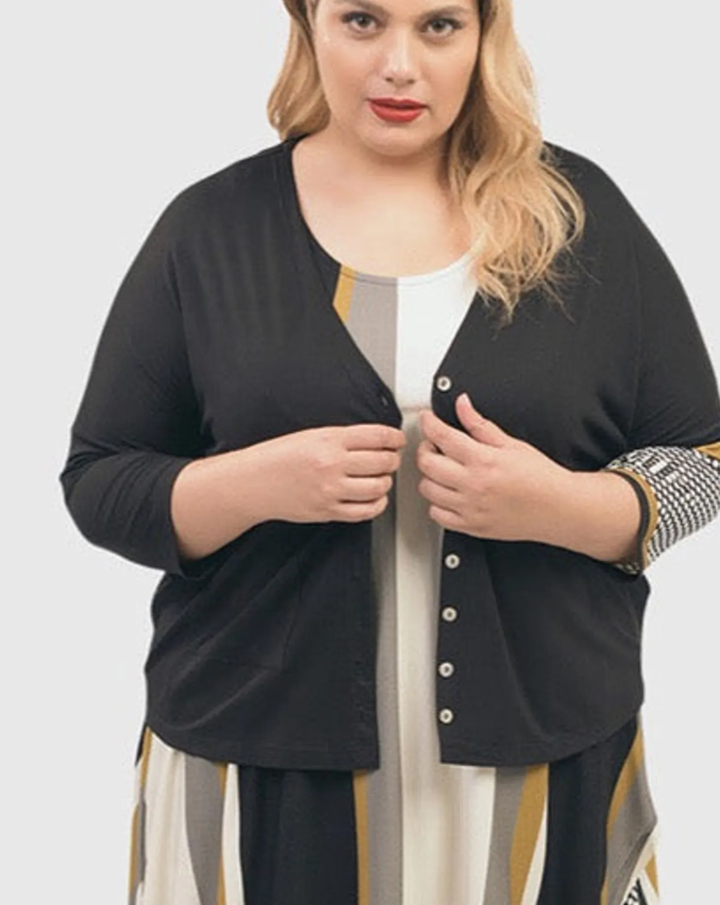 Kenna Crop Cardigan, Circles