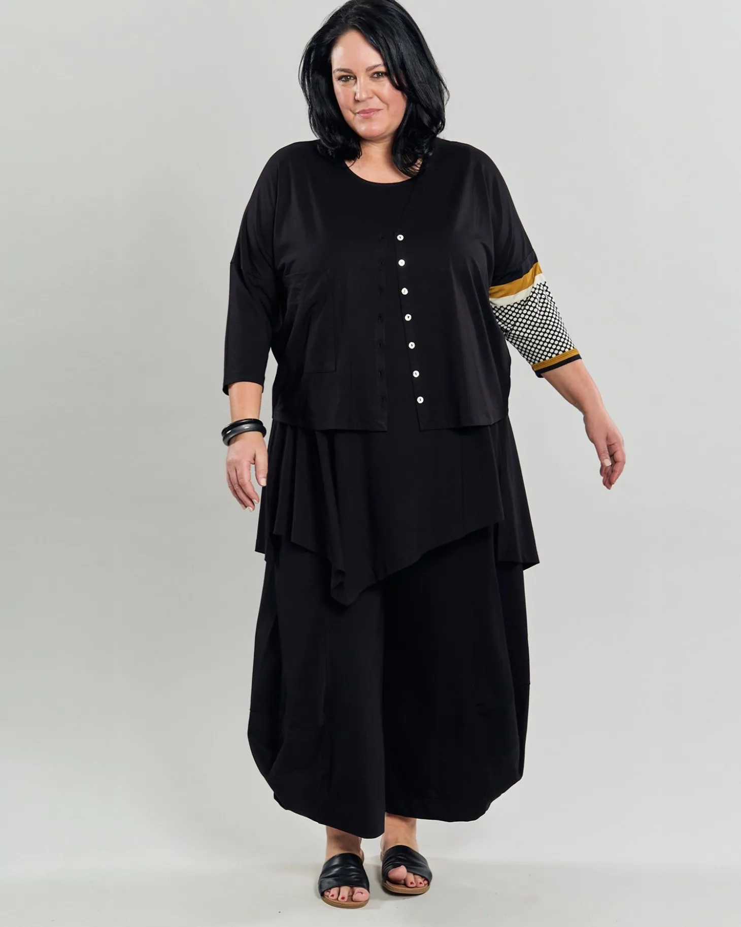 Kenna Crop Cardigan, Circles