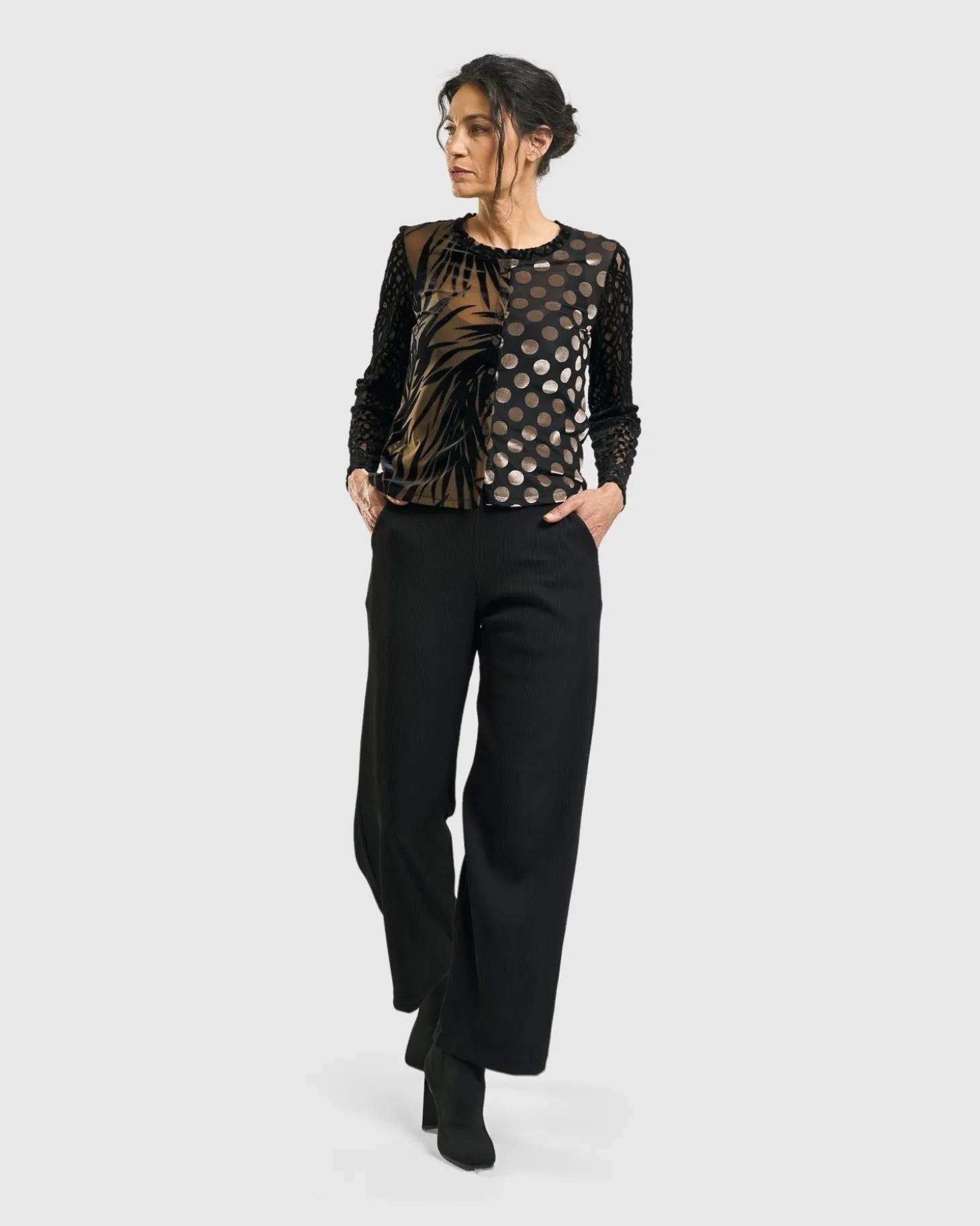Kuzco Cropped Cardigan Top, Gold