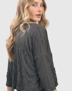 Linea Crinkle Crop Cardy, Black