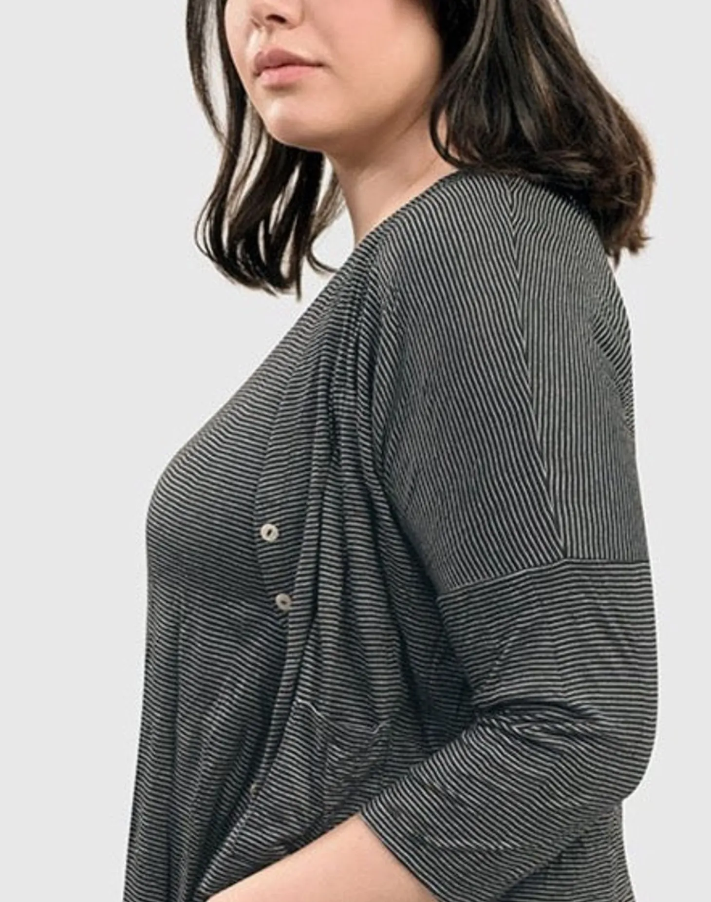 Linea Crinkle Crop Cardy, Black