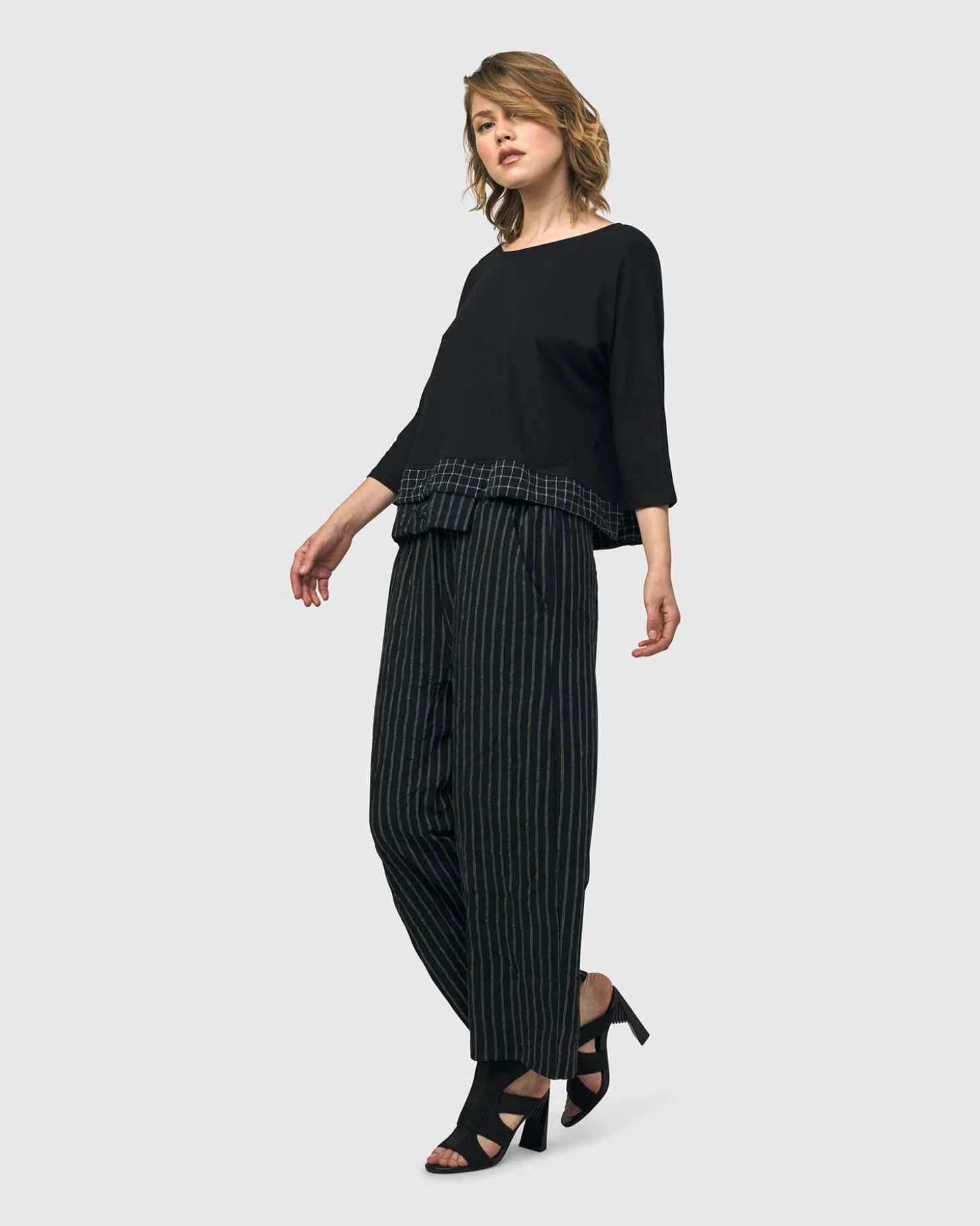 Medusa Asymmetric Boxy Tee, Mix