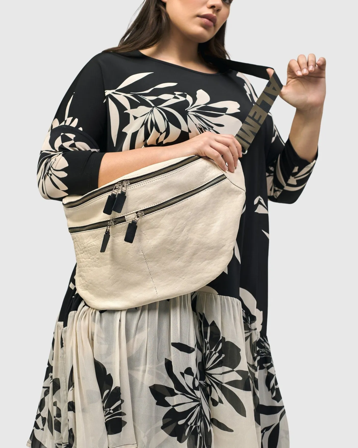 On-The-Go Large Sling Bag, Ivory