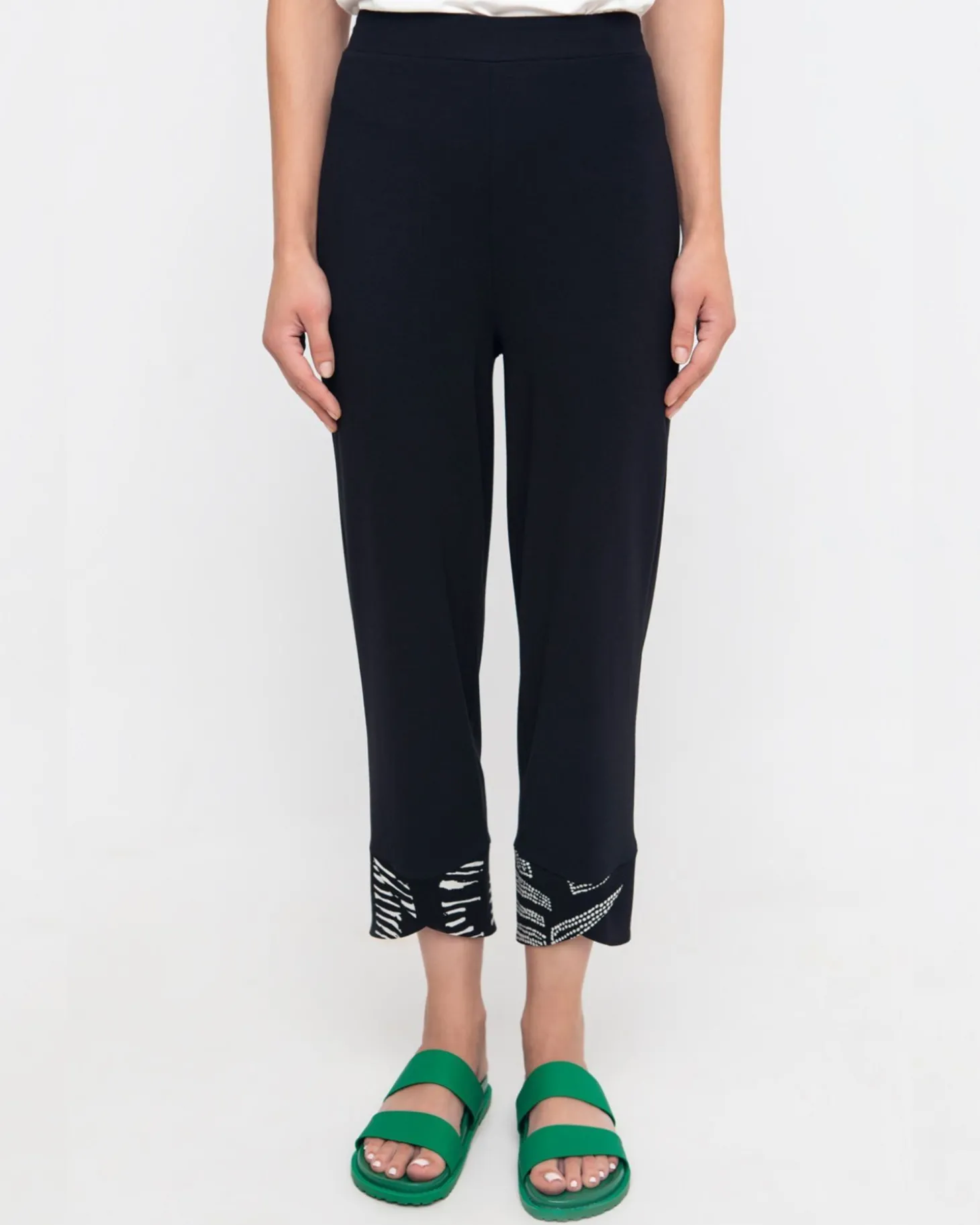 Ozai N Ku Bliss Slim Pants, Black