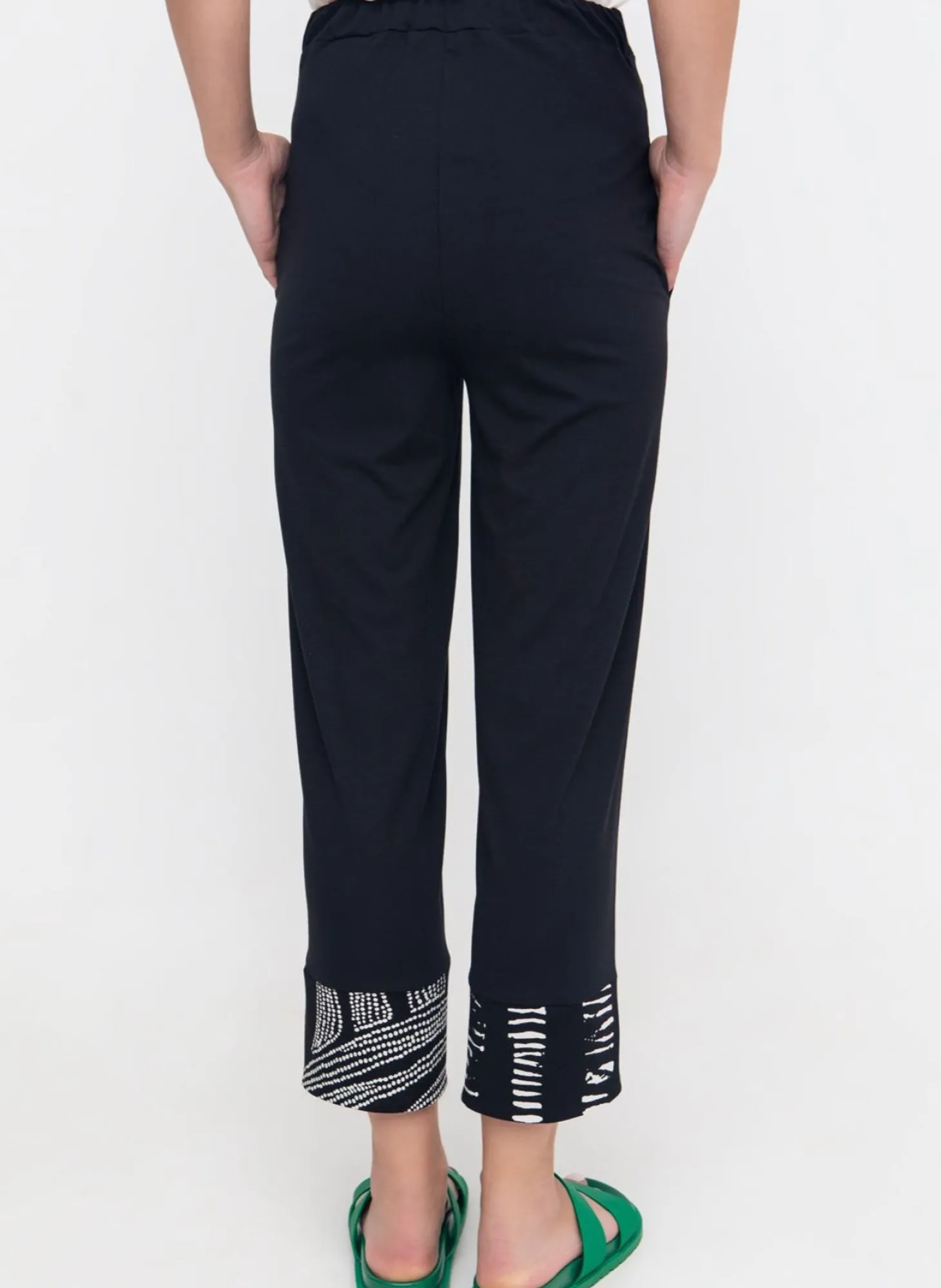 Ozai N Ku Bliss Slim Pants, Black