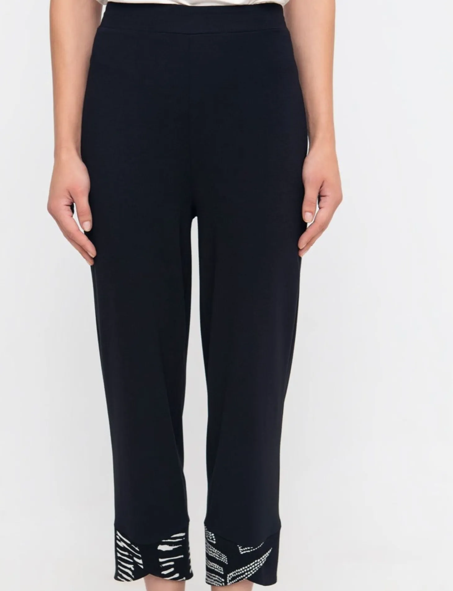 Ozai N Ku Bliss Slim Pants, Black