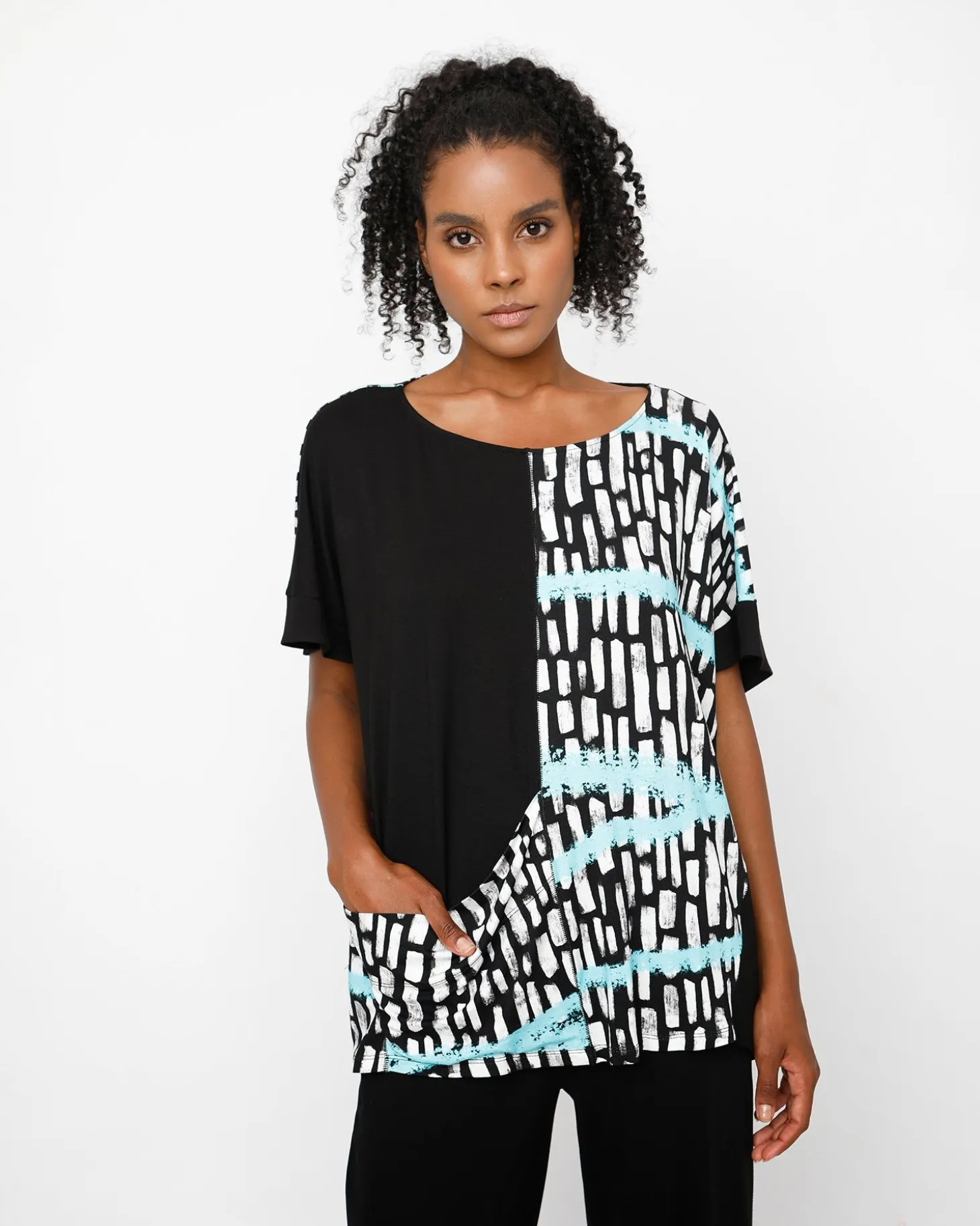 Ozai N Ku Fountain Boxy Tee, Jet Blue