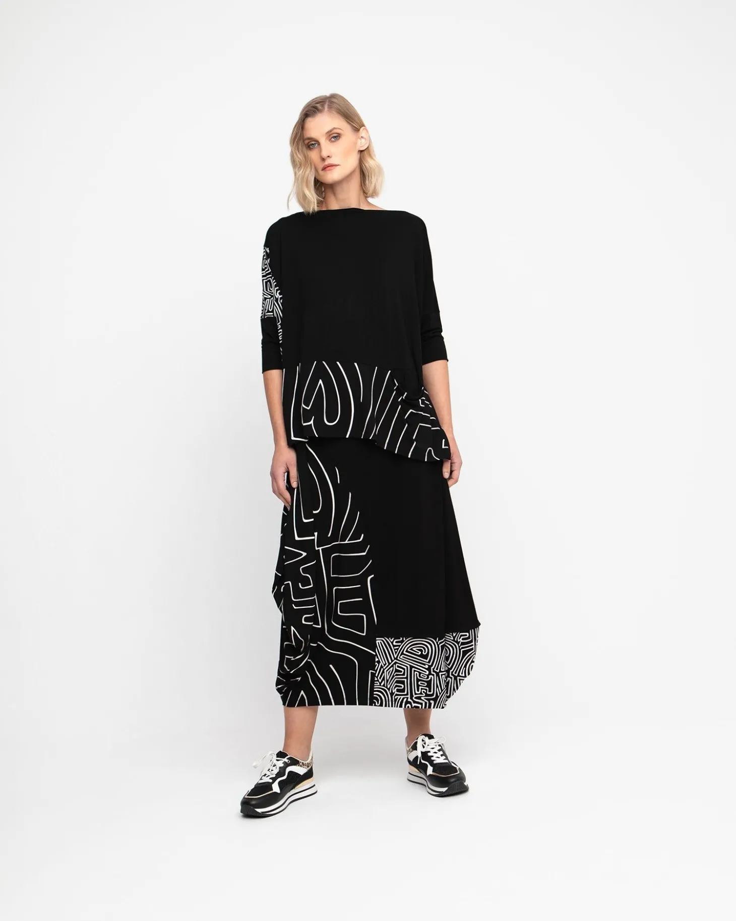 Ozai N Ku Haring Midi Skirt, Mitos