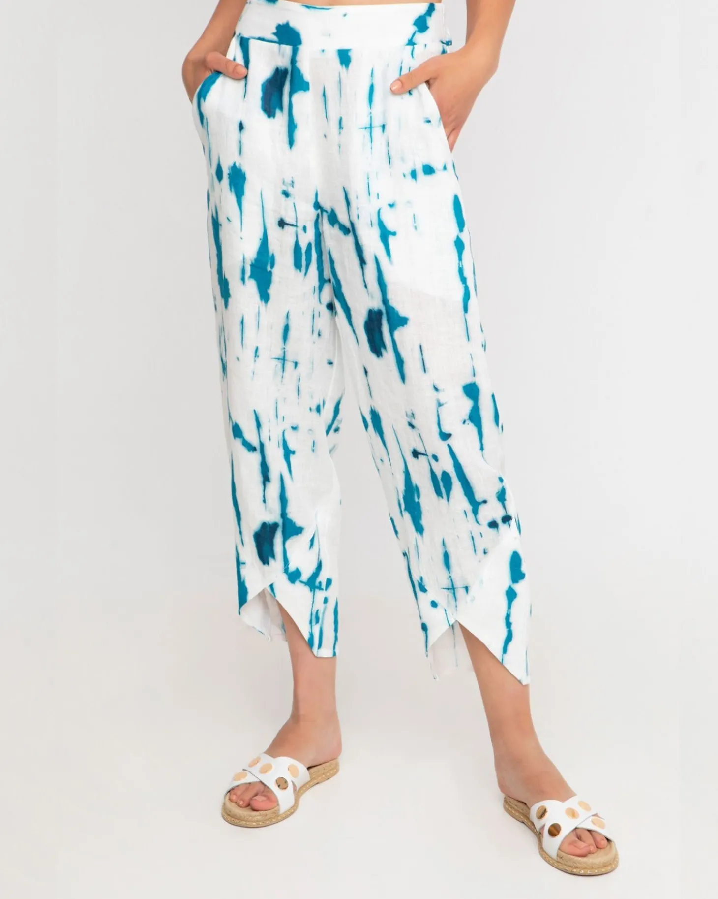 Ozai N Ku Island Linen Tulip Pants, White/Turquoise