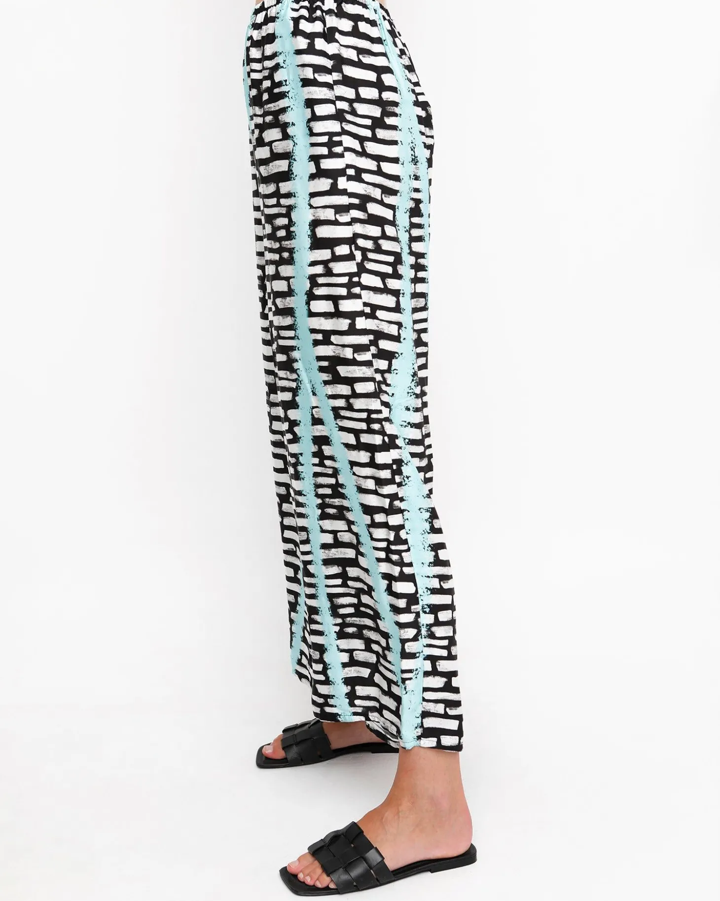Ozai N Ku Pacifico Pants, Jet Blue