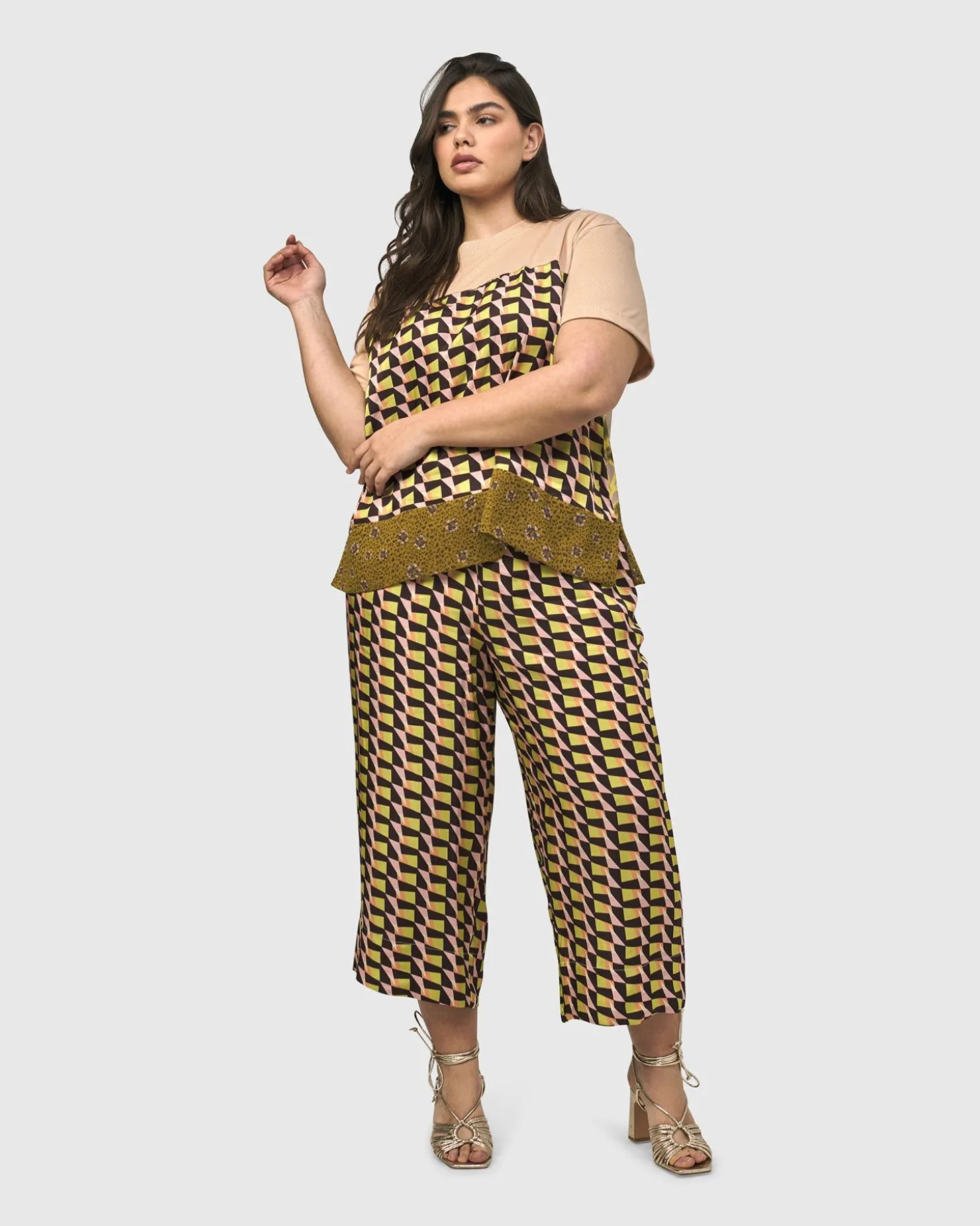 Penrose Pants, Geometric