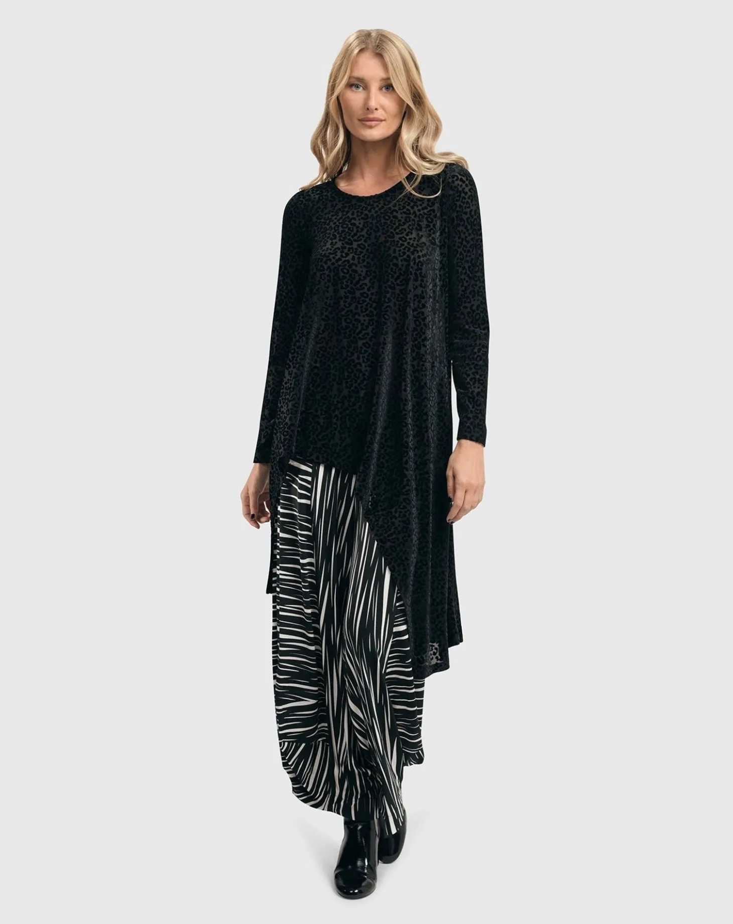 Poe Punto Pants, Zebra