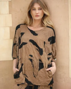Ru Crinkle Dolman Top, Sepia