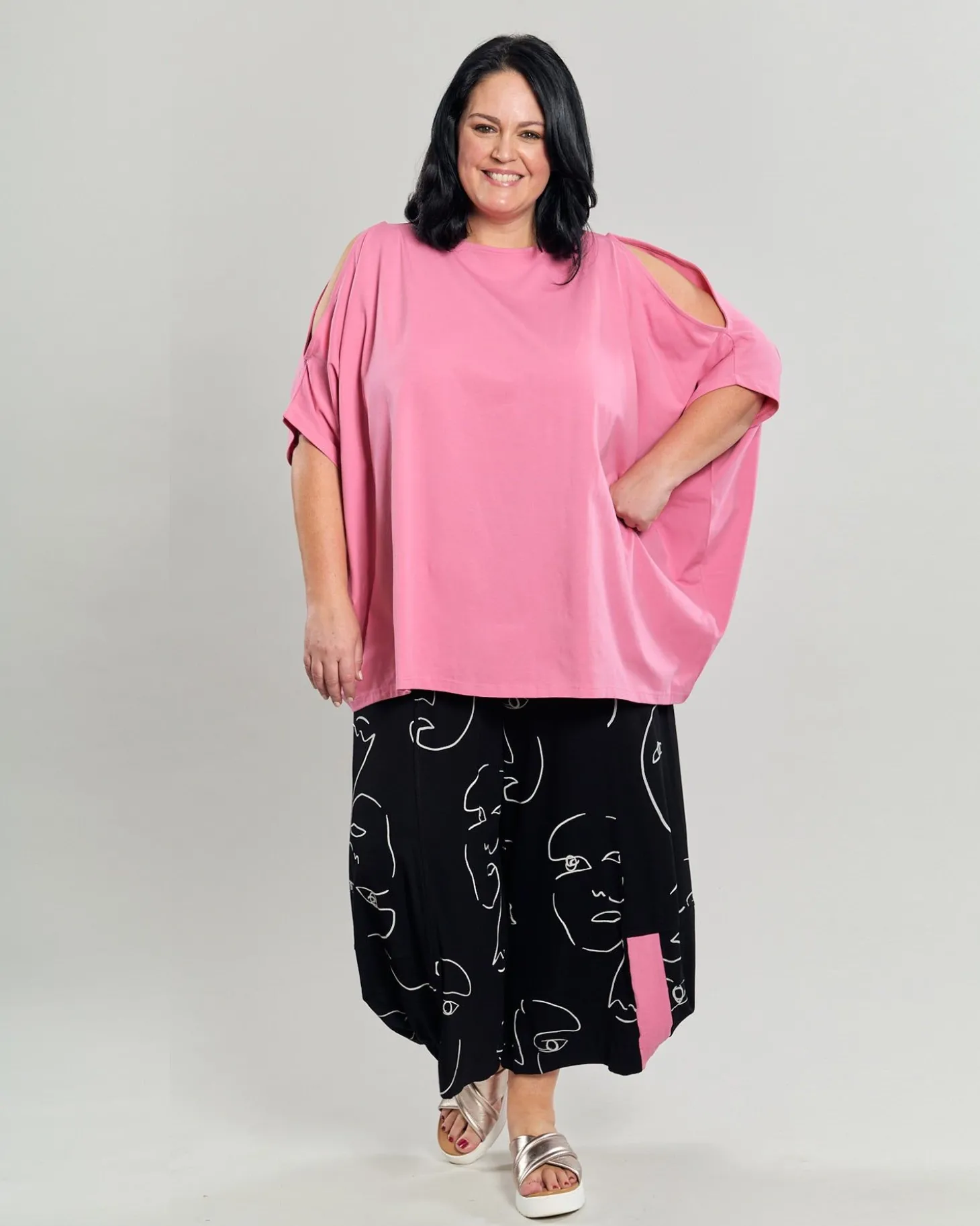 Susan Punto Pants, Faces