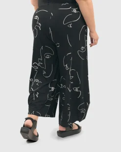 Susan Punto Pants, Faces
