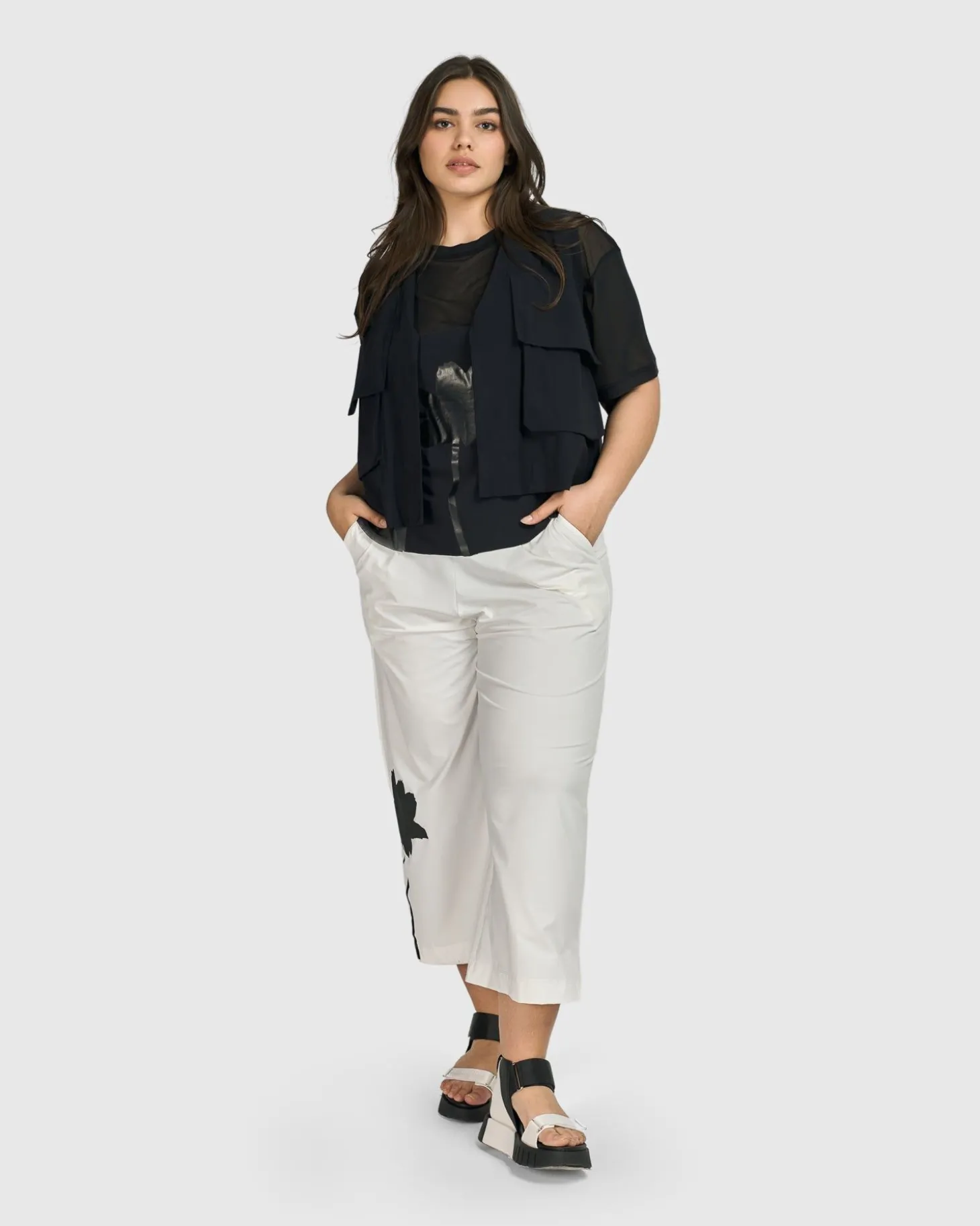 Tekbika Cannes Cargo Vest, Black